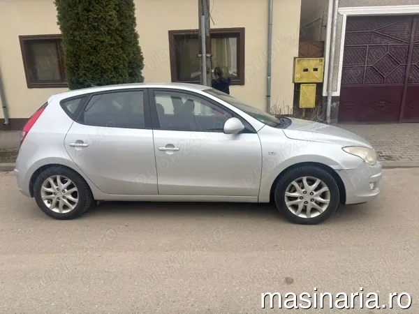 Hyundai i30 #2