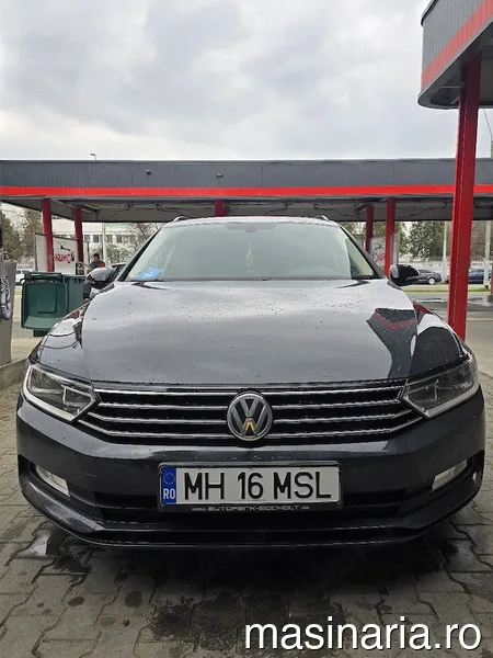 Volkswagen Passat #1